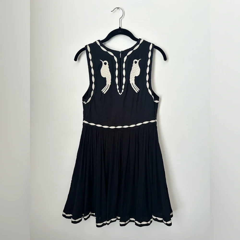 FREE PEOPLE ‘Delightful Birds of a Feather’ Sleeveless Mini Dress Women’s Size 6 - Picture 4 of 9